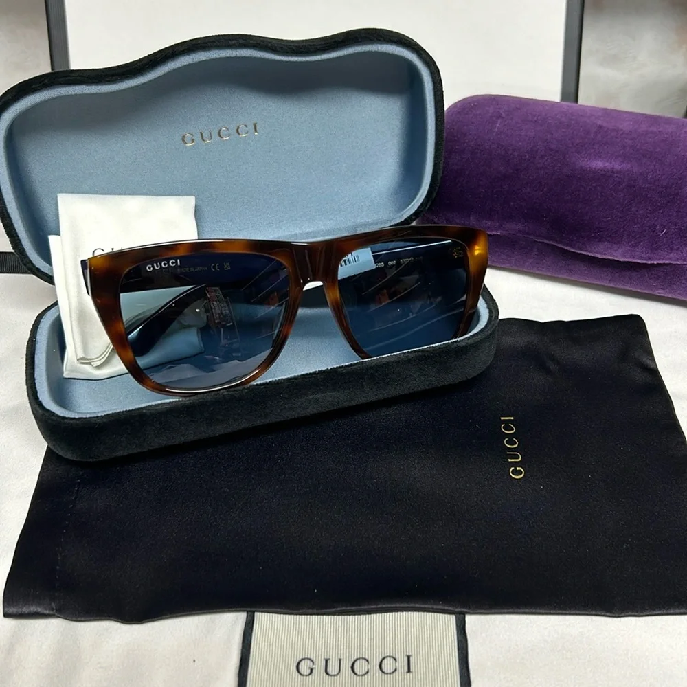 NWT Gucci Sunglasses - Picture 1 of 3